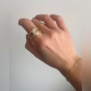 Elegant Gold and Silver Women's Ring